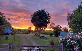 Hopgarden Glamping Luxury Shepherds Huts